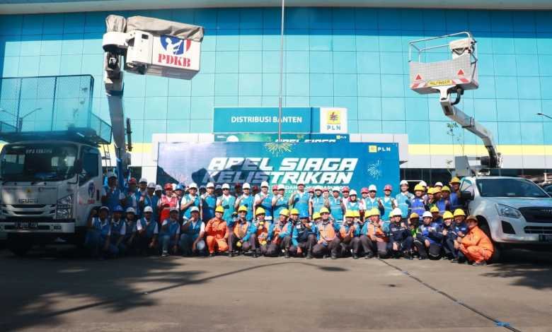 Apel Siaga Kelistrikan PT PLN (Persero) UID Banten menjelang Natal 2023 dan Tahun Baru 2024 untuk memastikan pasokan listrik Provinsi Banten aman dan dalam kondisi andal.